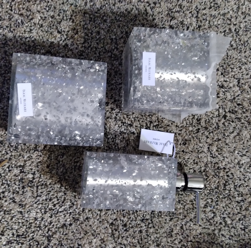 3 piece bathroom set